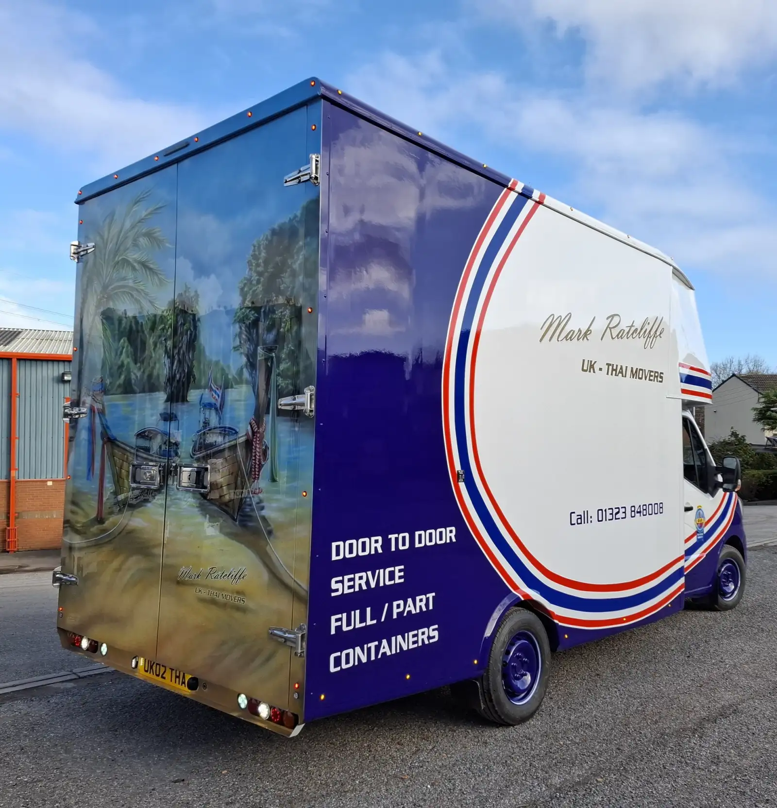 Mark Ratcliffe UK-Thai Movers branded van
